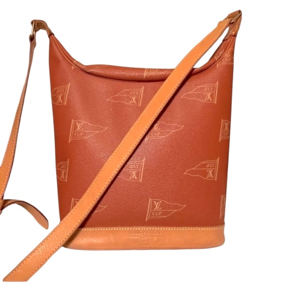 Louis Vuitton Le Touquet vintage Red Canvas bag limited edition retired rare - Picture 2 of 11